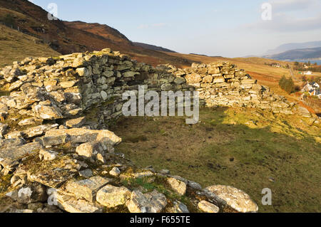 Dun An Ruigh Ruadh Broch mit Blick auf Loch Broom, Ross-Shire, Schottland. Stockfoto