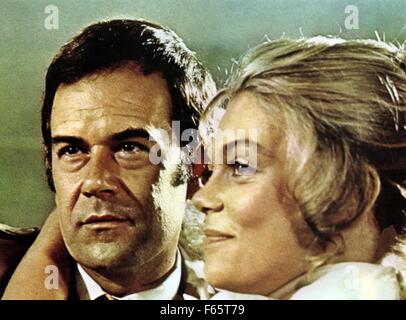 So gute Freunde-Jahr: 1971 USA Regie: Otto Preminger Laurence jpg|thumb|right|, Dyan Cannon Stockfoto