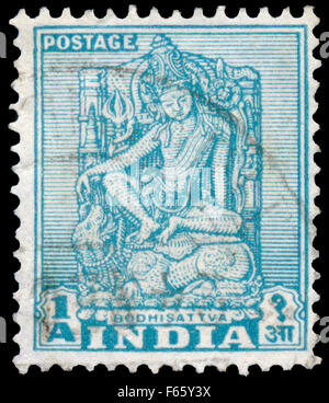 Indien - um 1950: Briefmarke gedruckt in Indien zeigt Bodhisattva, Skulptur Bodhisattva Erleuchtung nicht nur, um 1950 Stockfoto