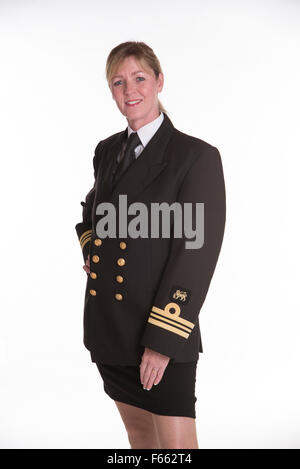 Weibchen Lt Commander Marine-Offizier in uniform Stockfoto