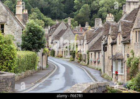 Castle Combe betrachtet durch einiges als "Das schönste Dorf in England", Wiltshire, England, UK Stockfoto