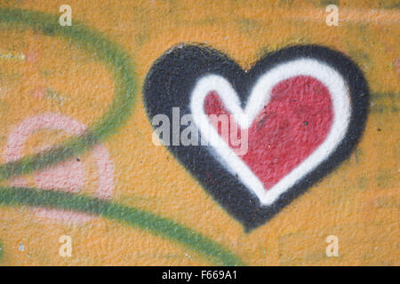 Kiew, Ukraine. 11. November 2015. bunte Graffiti © Nazar Gontschar/ZUMA Draht/Alamy Live News Stockfoto