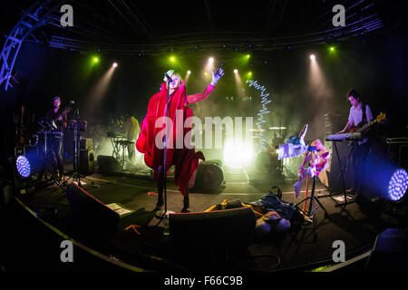 Mailand Italien. 11. November 2015. Die irische Sängerin ROISIN MURPHY führt live auf der Bühne Fabrique, sein neues Album "Haarlose Toys" präsentieren Stockfoto