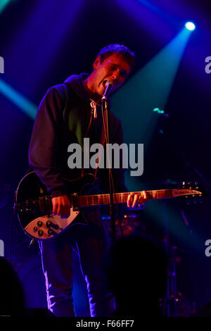 Edinburgh, UK. 12 November.  Die gewöhnlichen jungen führen in The Liquid Rooms. Edinburgh. Pako Mera/Alamy Live-Nachrichten. Stockfoto