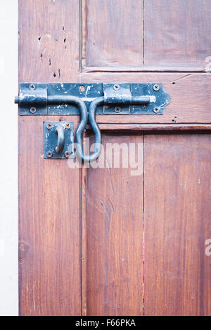 Closeup Vintage Holz Tür verriegelt, Fotoarchiv Stockfoto