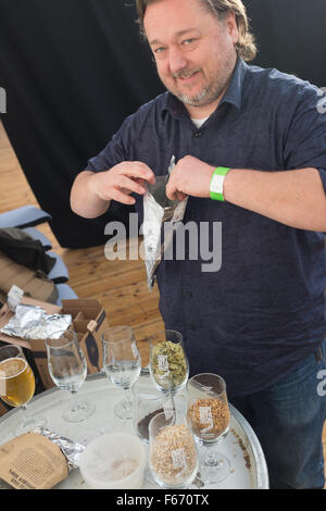 Pete Brown, Schriftsteller, Autor, Journalist, Bier-Experte. Stockfoto