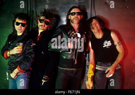 Motörhead (VL Phil Campbell, Phil Taylor, Lemmy Kilmister, Michael Burston) auf 03.12.1987 in München/München. Stockfoto