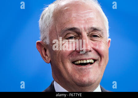 Berlin, Deutschland. 13. November 2015. Besuch der australische Premierminister Malcolm Turnbull besucht eine Pressekonferenz im Bundeskanzleramt in Berlin, Deutschland, am 13. November 2015. Bildnachweis: Zhang Fan/Xinhua/Alamy Live-Nachrichten Stockfoto