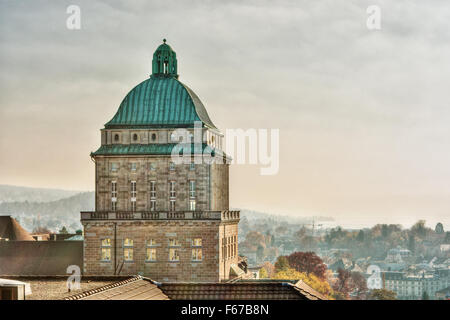 November 2015, Kuppel des Hauptgebäudes der Universität Zürich, HDR-Technik Stockfoto