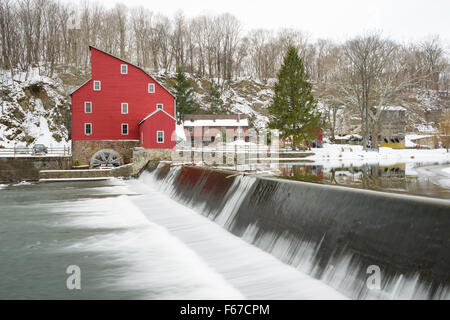 Clinton Mill, New Jersey im Winterschnee. Stockfoto