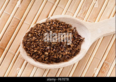 Geröstete Körner Getränk, getrocknete natürlichem Koffein kostenlose Alternative zu Kaffee und Tee, polnischer Name Kawa Zbozowa aus gebraten Stockfoto