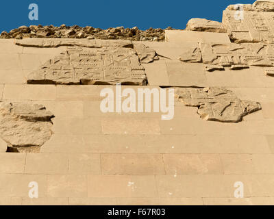 Überlebenden Gehäuse auf der Unas-Pyramide in der Nekropole von Sakkara auch bekannt als Sakkara Ägypten Stockfoto