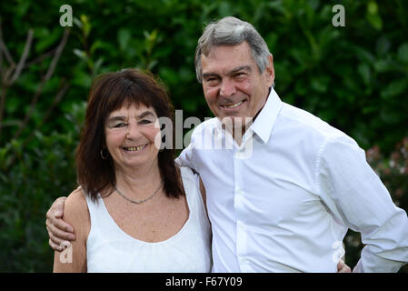 Ehemalige MP Michael Clapham und seiner Frau Yvonne. Stockfoto