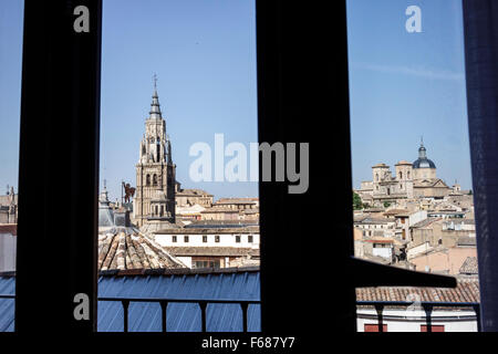 Toledo Spanien, Europa, Spanisch, Hispanic World Heritage Site, historisches Zentrum, Dächer, Glockenturm, Kirchturm, Primatenkathedrale der Heiligen Maria von Toledo, Catedra Stockfoto