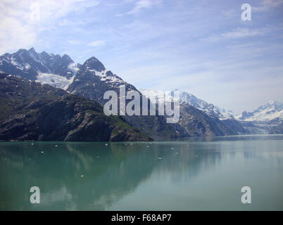 Harvard-Gletscher von einem Schiff in College Fjord, Alaska. Stockfoto