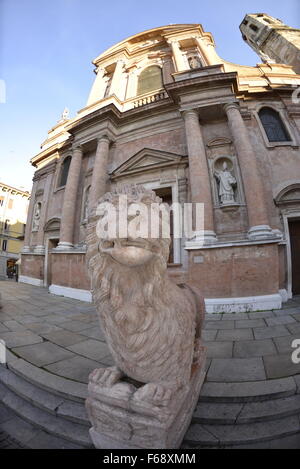 Reisen taly, Reggio Emilia, Kirche San Prospero Stockfoto