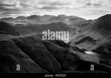 Blick auf die Bergkette Scafell aus whiteless Zander Stockfoto