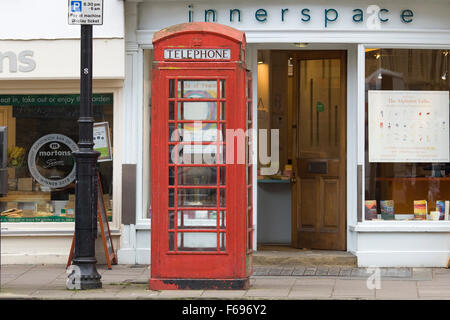 Rote Telefonzelle an der Oxford High street Stockfoto
