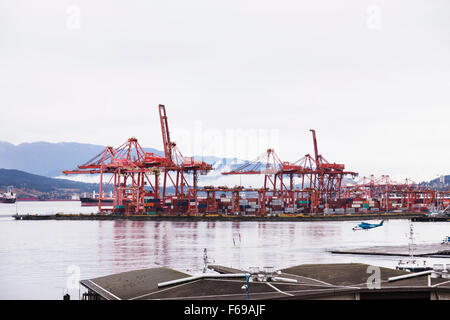 Vancouvers Burrard Inlet und Port Metro.     * FÜR NUR ZUR REDAKTIONELLEN VERWENDUNG Stockfoto