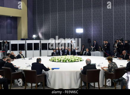 Antalya, Türkei. 15. November 2015. Chinesischen Staatspräsidenten Xi Jinping spricht bei einem BRICS Staats-und Regierungschefs treffen in Antalya, Türkei, 15. November 2015. Bildnachweis: Rao Aimin/Xinhua/Alamy Live-Nachrichten Stockfoto