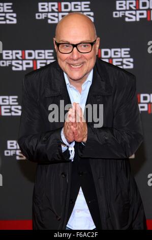 Berlin, Deutschland. 13. November 2015. Thomas Koschwitz besucht die "Agentenbrücke" Weltpremiere im Zoo Palast am 13. November 2015 in Berlin, Deutschland. © Dpa/Alamy Live-Nachrichten Stockfoto