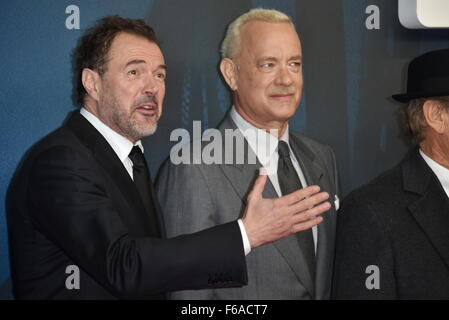 Sebastian Koch, Tom Hanks, Steven Spielberg besucht am World Premiere der Agentenbrücke - Der Unterhaendler "13.11.2015 in Berlin, Deutschland Stockfoto