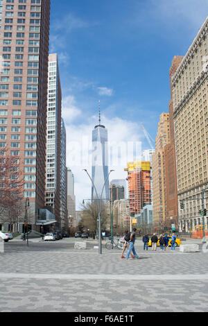 Der Freedom Tower auf dem World Trade Center aus der Ferne, New York, NY Stockfoto