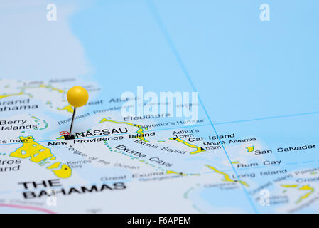 Nassau, fixiert auf einer Karte von Amerika Stockfoto