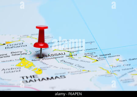 Nassau, fixiert auf einer Karte von Amerika Stockfoto