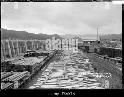 Ellis & Burnand Holz Hof und Furnier-Fabrik in Manunui Stockfoto