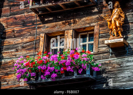 Holzhäuser in Fiesch - Schweiz Stockfoto