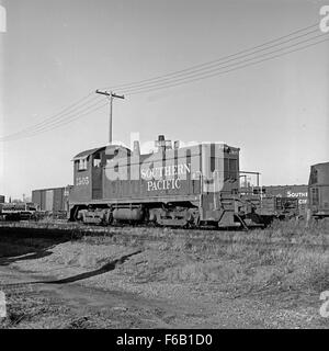 [Southern Pacific, Diesel elektrische Rangierlok Nr. 1305] Stockfoto