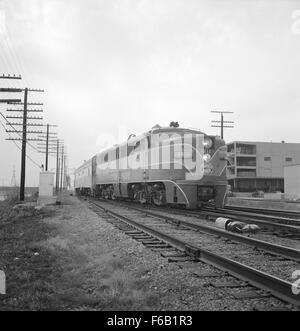 [Texas und New Orleans, Southern Pacific, Diesel-elektrischen Passagier Lok Nr. 211] Stockfoto