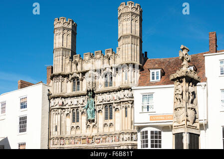 Christuskirche Gateway, Buttermarket, Canterbury, Stadt von Canterbury, Kent, England, Vereinigtes Königreich Stockfoto