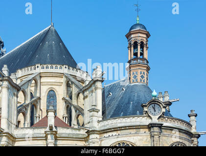 Die Kirche von Saint Eustache oben, Paris. Das heutige Gebäude entstand zwischen 1532 und 1632. Architekten sind unbekannt. Stockfoto