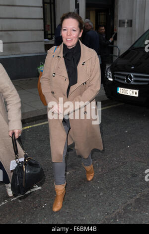 Olivia Colman Ankunft in den BBCRadio 2 Studios zur Förderung der neuen film "The Hummer" Featuring: Olivia Colman Where: London, Vereinigtes Königreich bei: 16. Oktober 2015 Stockfoto