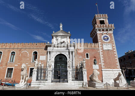 Arsenal-Gateway, ehemaligen Marinestützpunkt der Republik Venedig, Castello, Venedig, Veneto, Italien Stockfoto