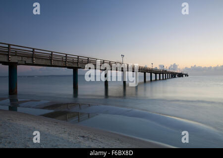 Morgen auf dem Pier in Binz, Insel Rügen, Deutschland Stockfoto