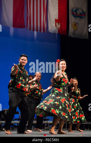 Halau bei Wai Ola aus San Jose, Hawaii, Durchführung am 27. Folkart internationale CIOFF-Folklore-Festival, Festival Lent, Maribor Stockfoto