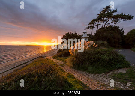 Die Millenium-Leuchtfeuer Leuchtturm in Lepe in Hampshire. Stockfoto