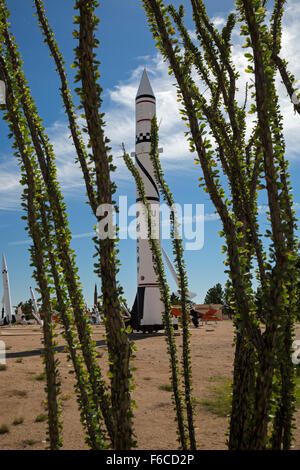 Las Cruces, New Mexico - A Redstone Rakete auf dem Display an der Rakete Park im White Sands Missile Range Museum. Stockfoto