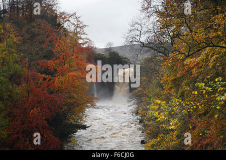 Hohe Kraft Wasserfall auf dem River Tees, Teesdale. County Durham. England. VEREINIGTES KÖNIGREICH. Stockfoto