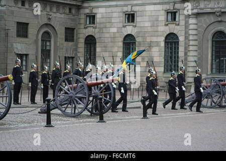 Die Wachablösung im königlichen Palast in Stockholm Schweden Stockfoto