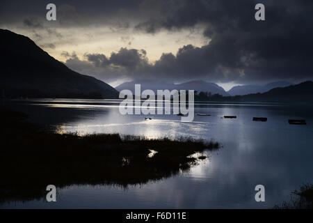 Loch Leven, Blick nach Westen von Glencoe village Stockfoto