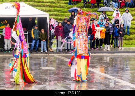 Ingapirca, Ecuador - 20. Juni 2015: Inti Raymi fest, die Zeit der Wiedervereinigung mit der Familie, der Gemeinschaft und Muttererde Stockfoto