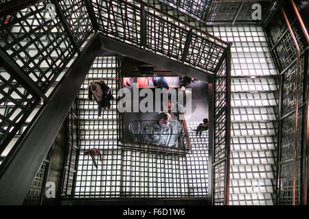 Abercrombie & Fitch-Flagship-Store Interieur, Fifth Avenue, New York Stockfoto