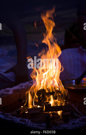 Heiliges Feuer Ganpati Festival, Mandai, Pune, Maharashtra, Indien, Asien Stockfoto