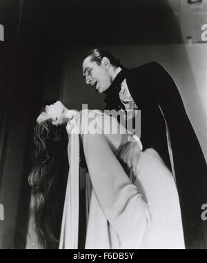 Erscheinungsdatum: 14. Februar 1931. FILMTITEL: Dracula. STUDIO: Universal Pictures. PLOT: Die uralte Vampir Graf Dracula kommt in England und beginnt um Beute auf die tugendhafte Junge Mina. Im Bild: BELA LUGOSI als Graf Dracula (Bild Kredit: Entertainment Bilder) Stockfoto