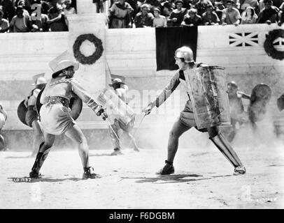 Datum der Freigabe: 18. Oktober 1935. FILMTITEL: Die letzten Tage von Pompeji. STUDIO: RKO Radio Pictures. Grundstück: Friedliebenden Schmied Marcus lukrative weigert bietet in der Arena... zu kämpfen, bis seine Frau aus Mangel an medizinischer Versorgung stirbt. Sein Leben ist wie ein Gladiator ihn coarsens, und schattige Unternehmen ihn zum reichsten Mann in Pompeji machen, während sein Sohn Flavius (trafen Jesus auf einem Kurzbesuch in Judäa) so schonend wie Marcus einmal war. Die letzte Katastrophe von Marcus und Flavius kreuzen Zwecken wird durch den Ausbruch des Vesuvs unterbrochen. Im Bild: PRESTON FOSTER: Marcus. Stockfoto