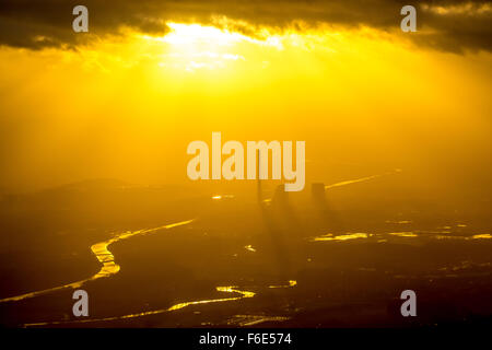 STEAG Kohle-Kraftwerk Datteln-Hamm-Kanal, Sonnenuntergang, Smog, Bergkamen, Ruhr district, North Rhine-Westphalia, Deutschland Stockfoto